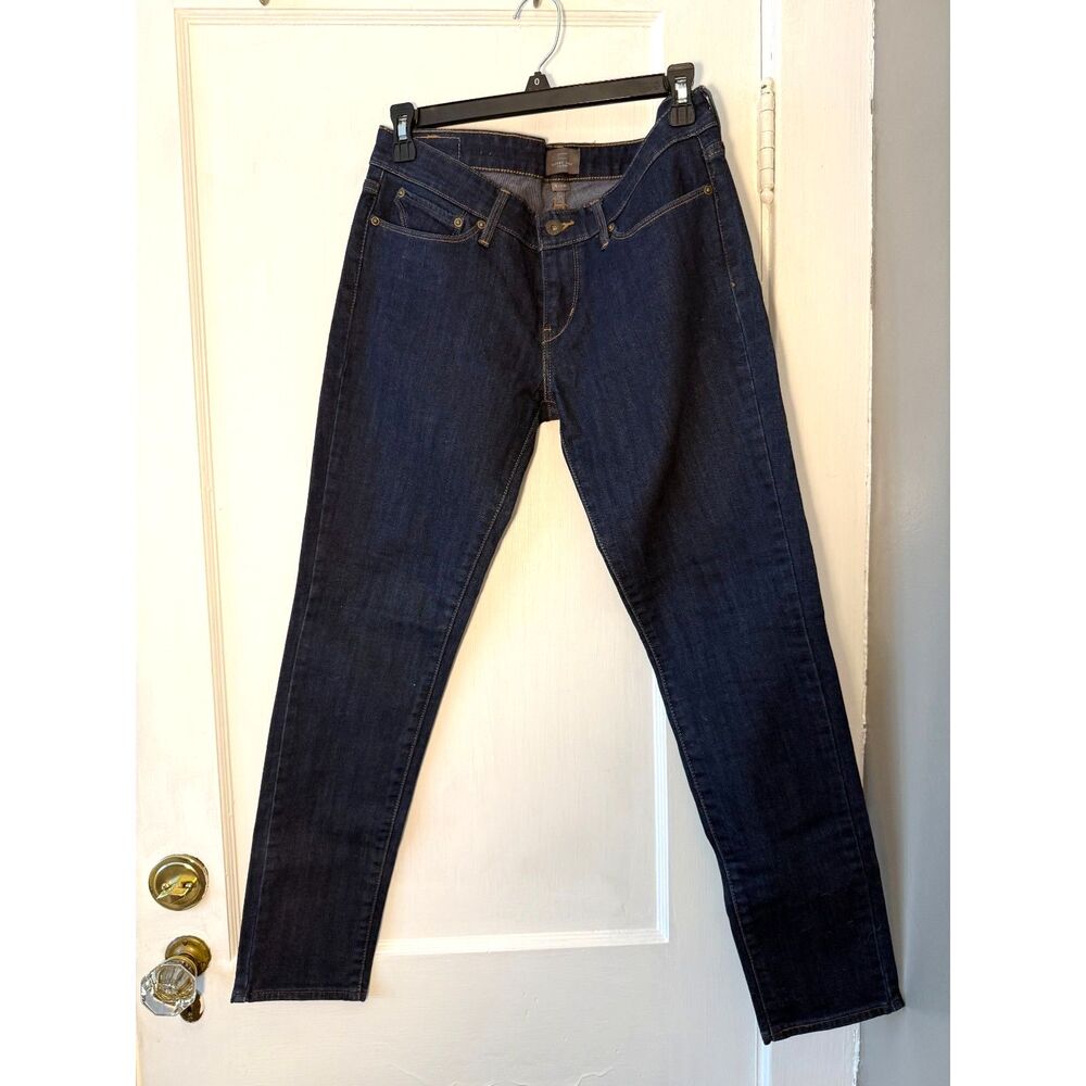 Levi's Slight Curve Skinny Jeans Dark Wash Size 6
